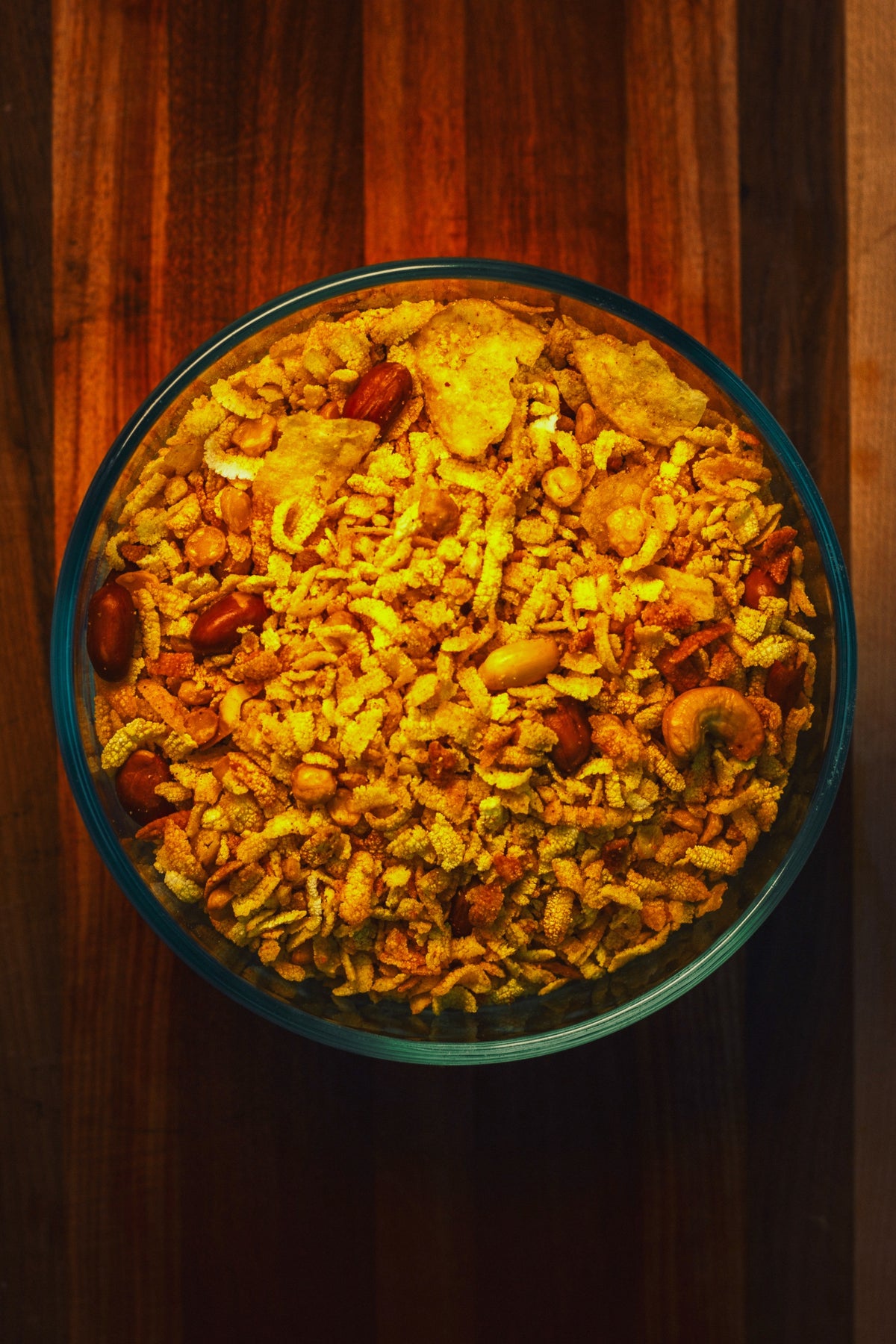 Chevda snack mix, 32oz - AAA Treats